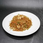 CHINESE FRIED NOODLES WITH CHICKEN AND SHRIMPS 